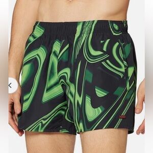 HUGO BOSS Swim Trunks Size: Large